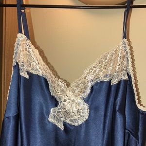 Victoria’s Secret Dark blue nightie